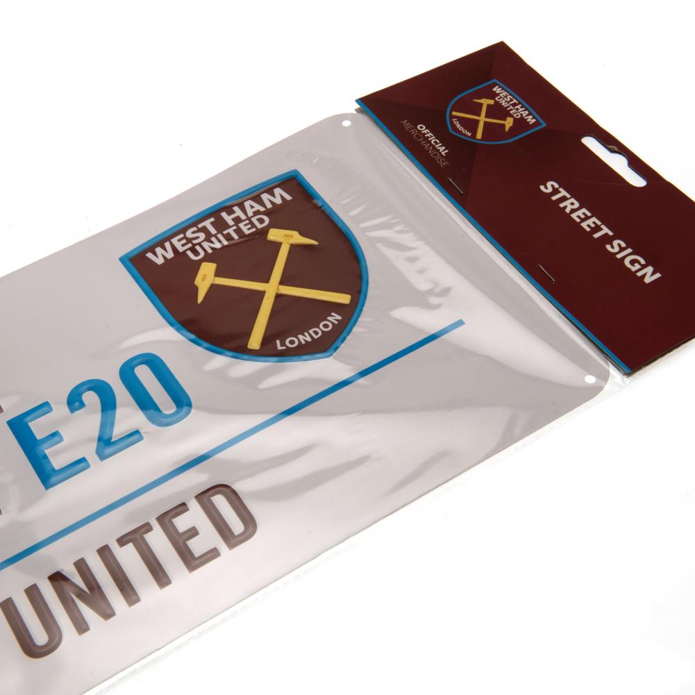 111917-West-Ham-United-FC-Street-Sign-2.jpg